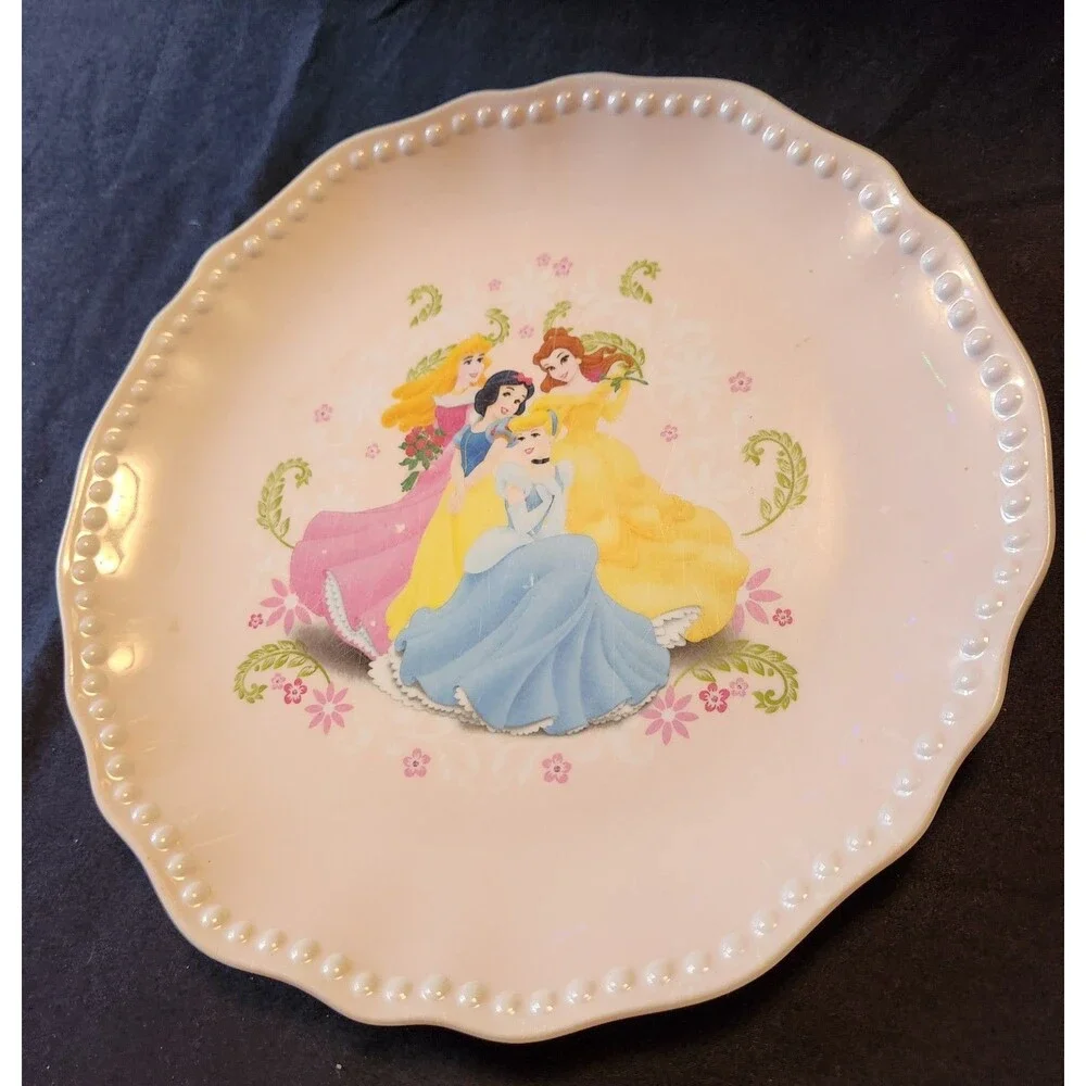 Lot Of 3 Melamine Dishes VTG SCOOBY Plate VTG BARNEY Bowl  1 Not VTG PRINCESSES